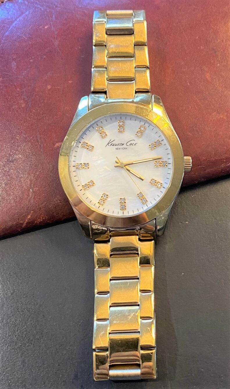 Women's 40mm Gold Tone Kenneth Cole New York, MOP Face